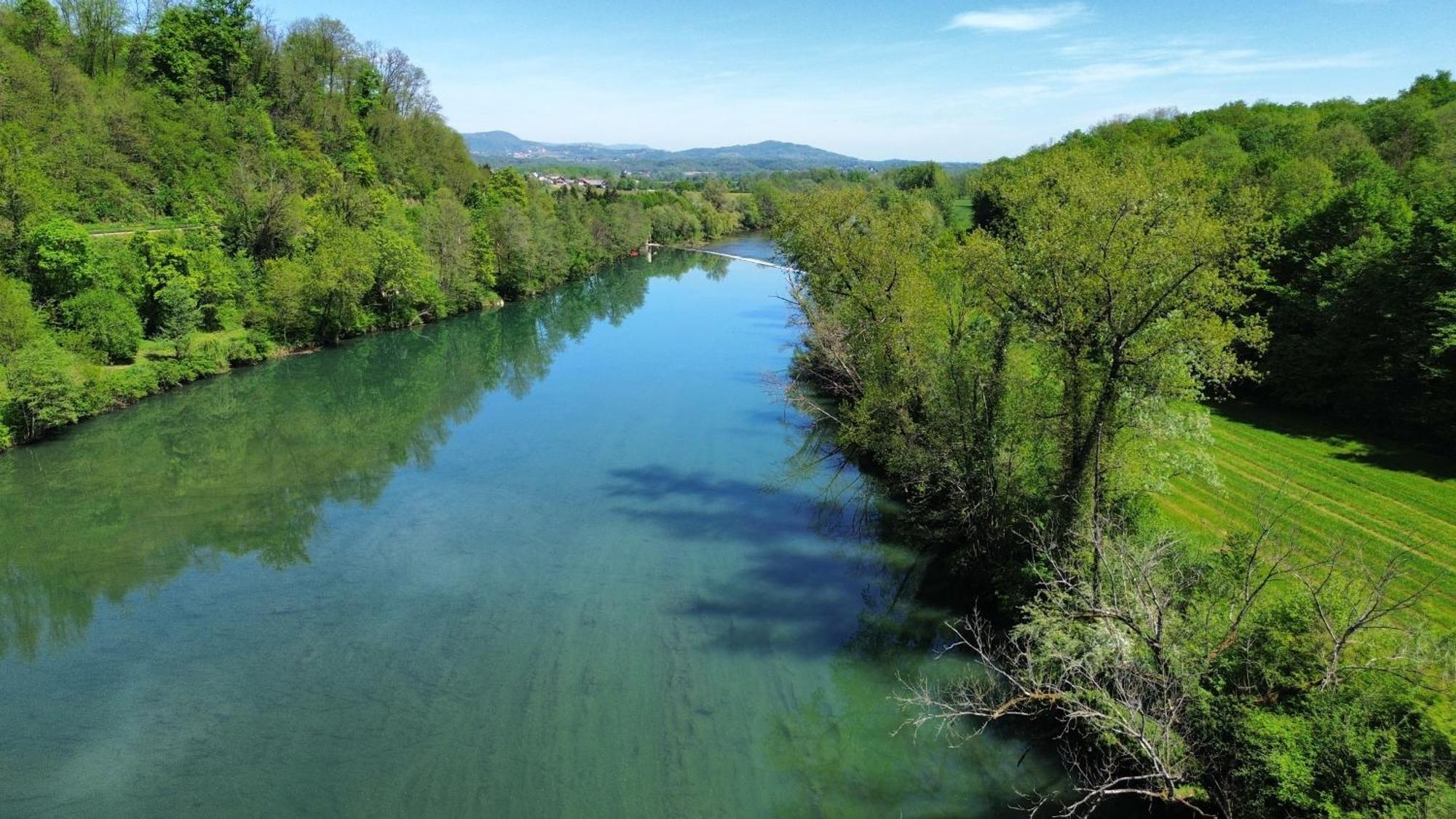 Kolpa Paradise Метлика Екстериор снимка